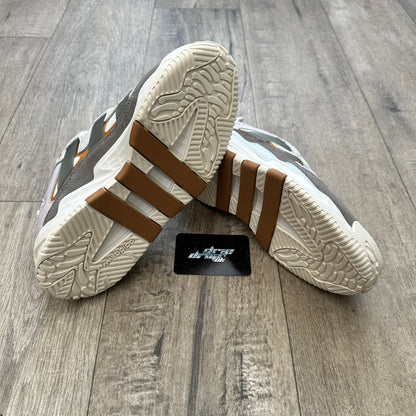 Adidas Niteball - White - UK 6