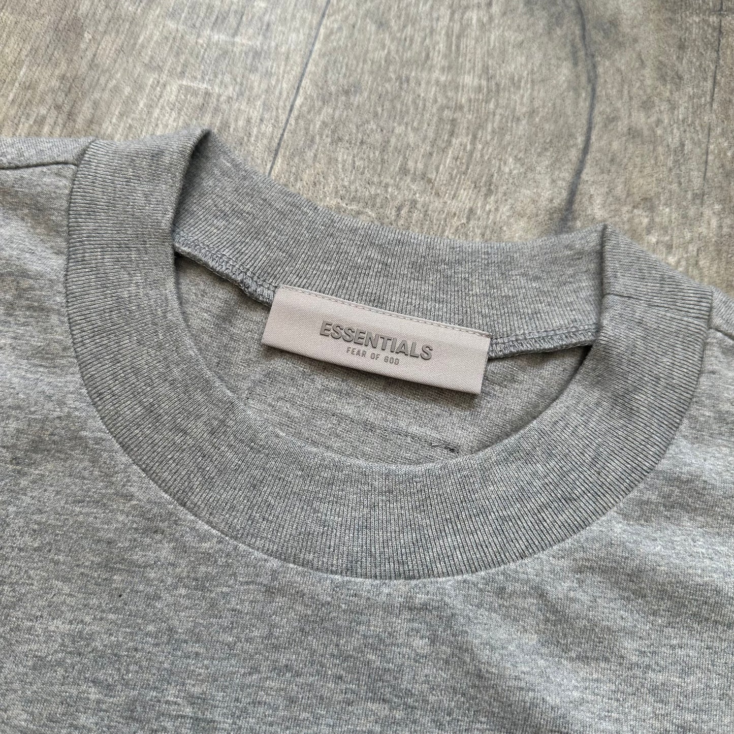 Essentials SS22 T-Shirt - Oatmeal - M