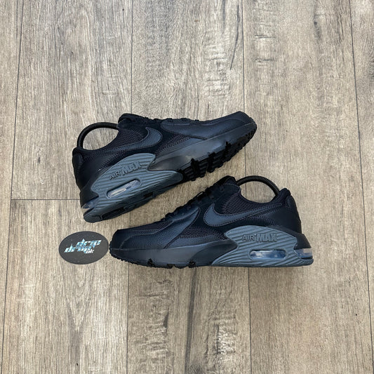 Nike Air Max Excee - Black - UK 6